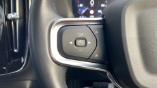 Volvo Xc40 2.0 B4P Inscription Pro 5dr Auto Petrol Estate